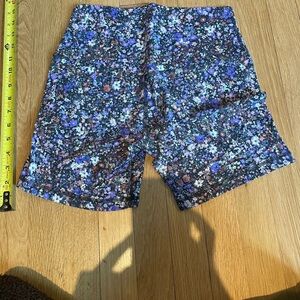 Lululemon floral print align shorts